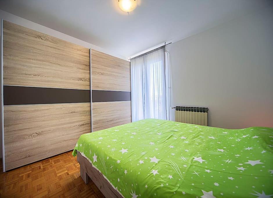 Apartman Big Cozy Near The Beach/center *